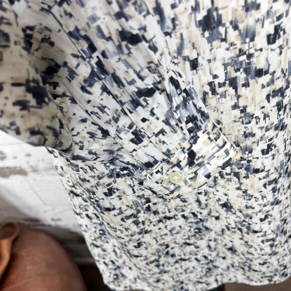 CABI Shatter Blouse Geometric Print White Taupe Black Gray Sz S #3094 - Picture 6 of 8